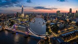 Best Time to Visit London (2026 Local Calendar)