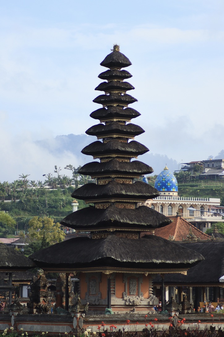 Pura Ulun Danu Beratan temple rising from Lake Beratan in the Balinese highlands