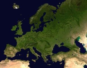 Europe (Summer) Packing List: Complete Guide for Mediterranean Summer Climate