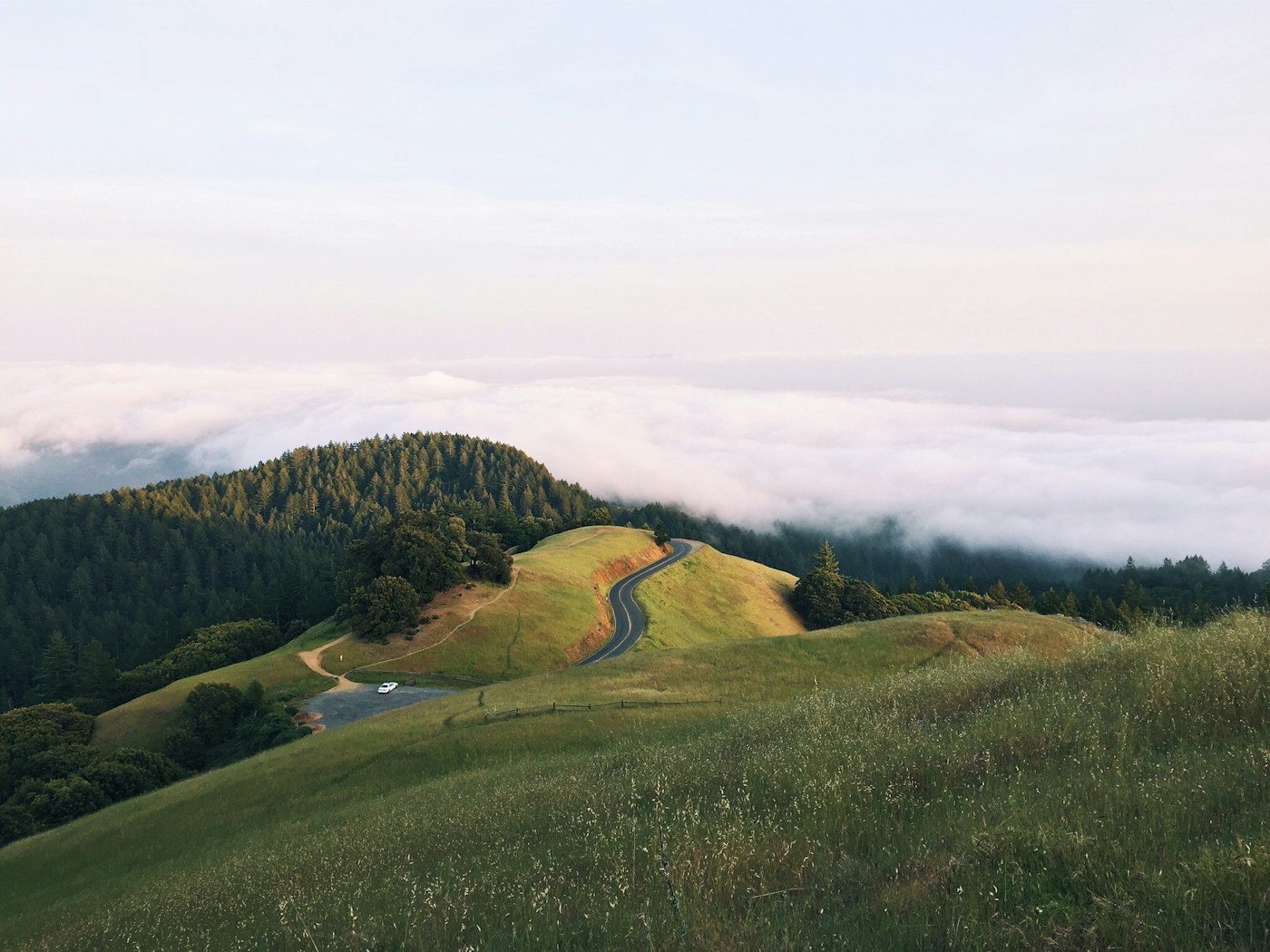Vast American landscape with mountain peaks and open sky, USA