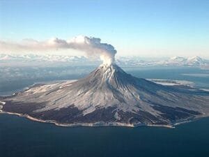The 10 Best Volcanoes to Visit in the World