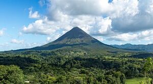 Costa Rica on a Budget: How to Travel Costa Rica Cheaply