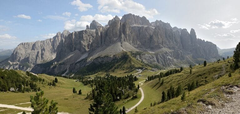 Best Time to Visit The Dolomites: Month-by-Month Guide