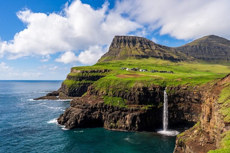 Faroe Islands: 6-Day Itinerary & Planning Guide