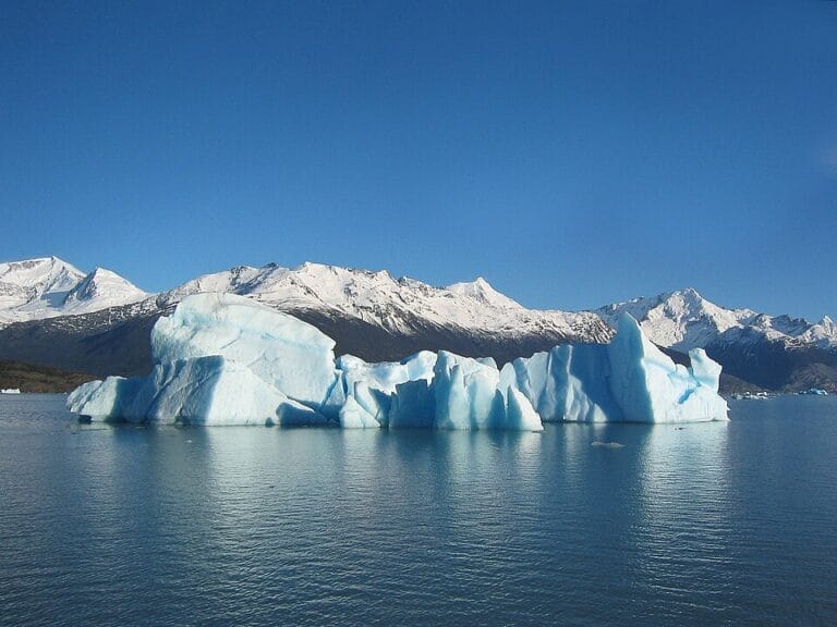 Best Time to Visit Patagonia: Month-by-Month Guide