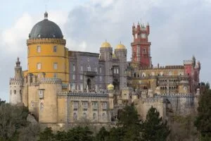 10-Day Portugal Itinerary for Americans (Lisbon + Porto + Algarve)