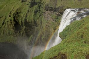 Iceland on a Budget: How to Travel Iceland Cheaply