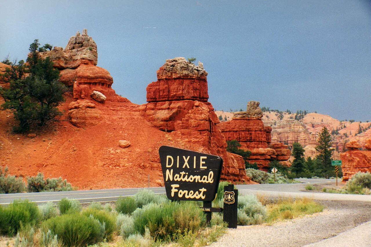 When is the best time to camp at Bryce Canyon?