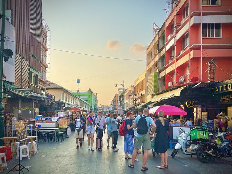 Where to Stay in Bangkok: Best Neighbourhoods for Every Budget