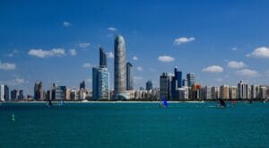 Abu Dhabi Itinerary: A 5-Day Sample Plan and How to Build Your Trip