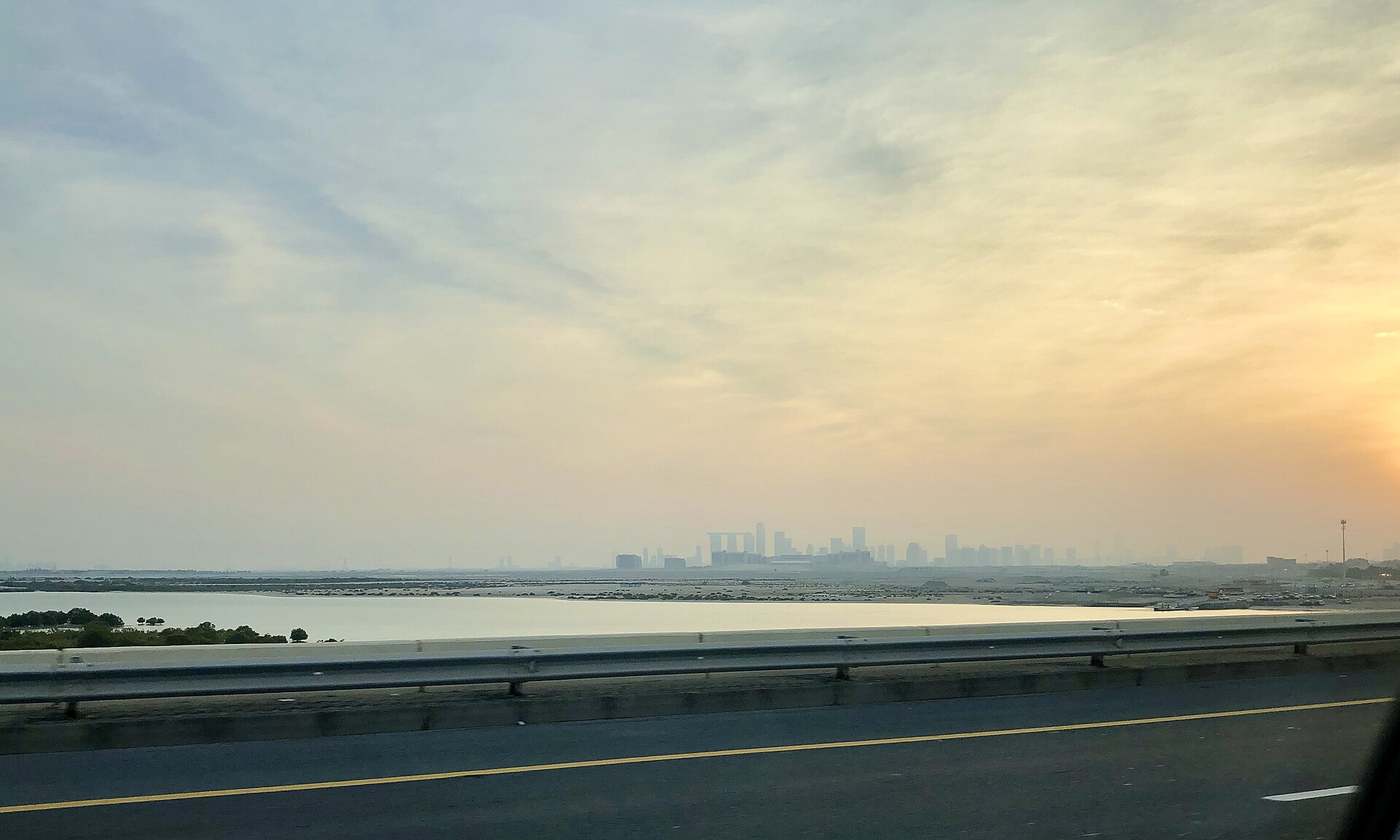 Abu Dhabi — Al Mina Fish Market