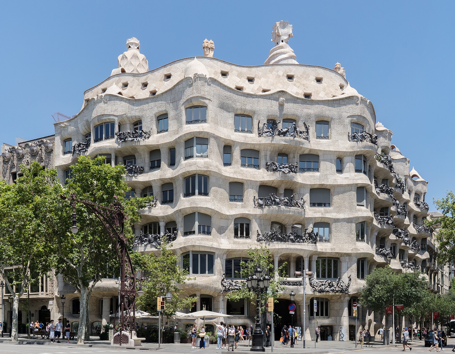 Barcelona — Eixample Gaudí