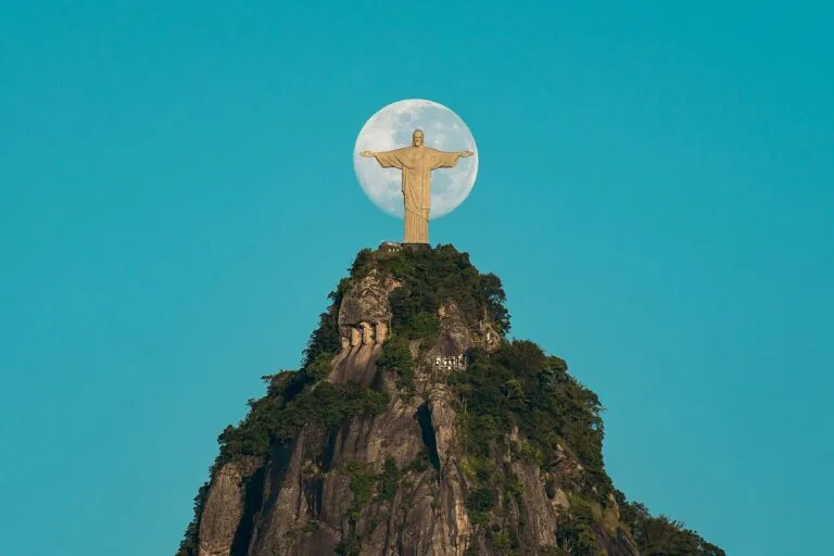 Best Time to Visit Brazil (2026 Region Guide)