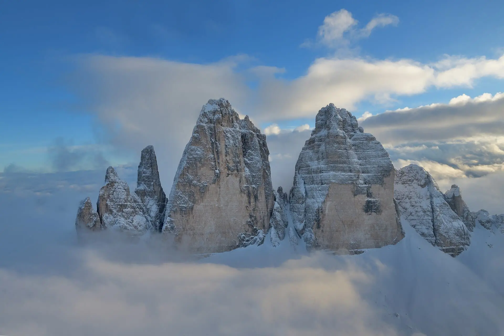 the Dolomites — Easy Pragser Wildsee Lago di Braies Circuit 1 5 hours