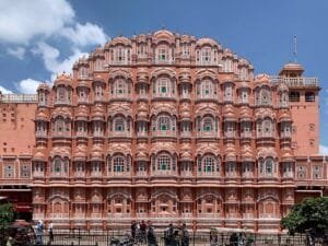 15 Best Foods to Eat in India (2026 Local Guide)