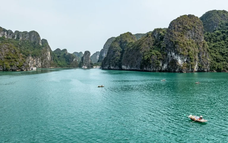 10-Day Vietnam Itinerary (2026): Hanoi, Halong Bay, Hoi An, Ho Chi Minh City