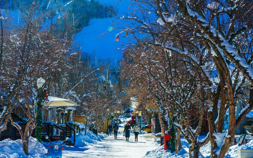 A snowy winter evening in the ski town of Aspen, Colorado