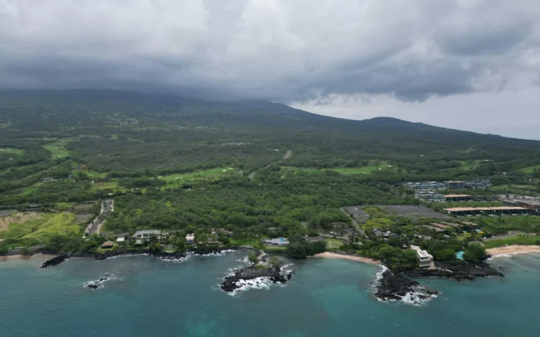 Big Island vs Maui: Hawaii Pick